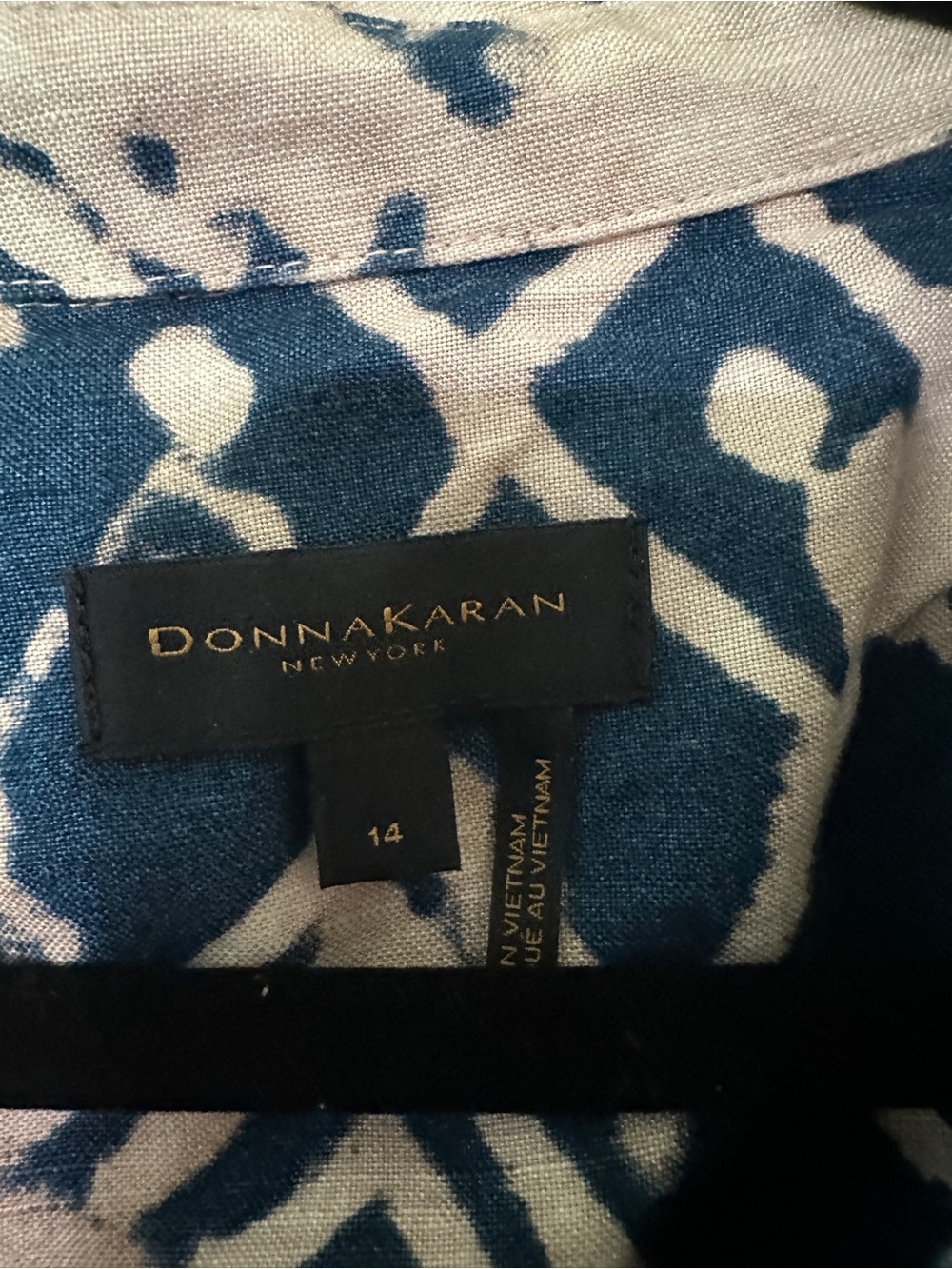 Donna Karan Women's Linen-Blend Printed Shirtdress - Picture 2 of 7